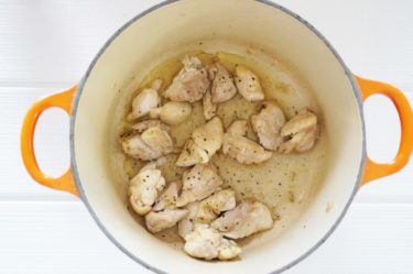 鶏胸肉レシピは安くて美味しいのが人気！その簡単レシピとは