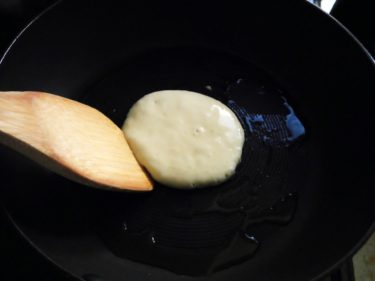 ホットケーキミックスを使って出来るパンは卵なしでも作れる