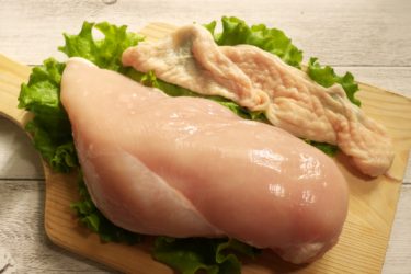冷凍鶏肉の解凍後の賞味期限と傷んでいるかの見分け方・解凍方法