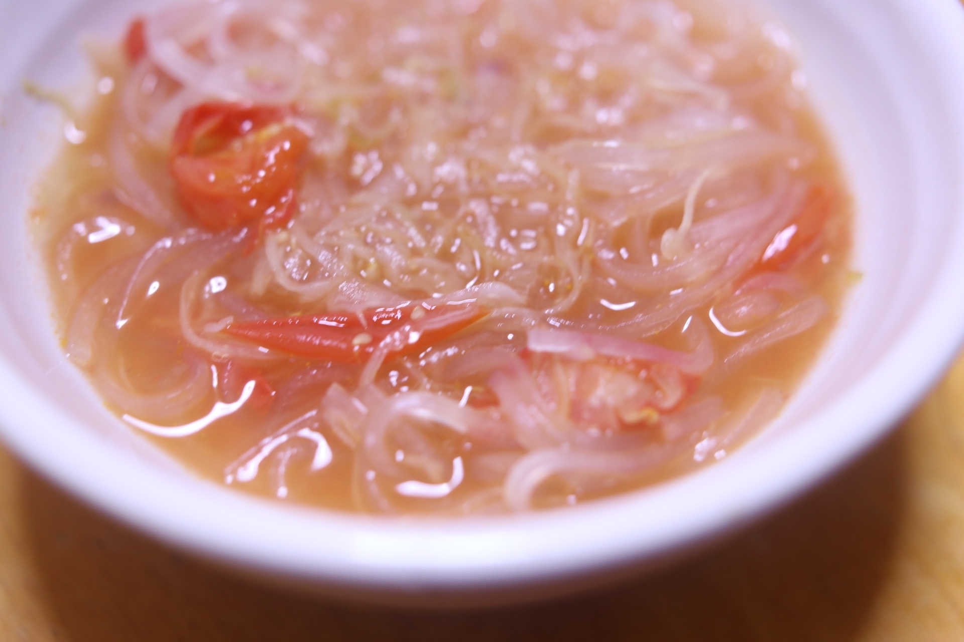 春雨スープはダイエットに最適 糖質が高いと言われる春雨の理由 食卓辞典
